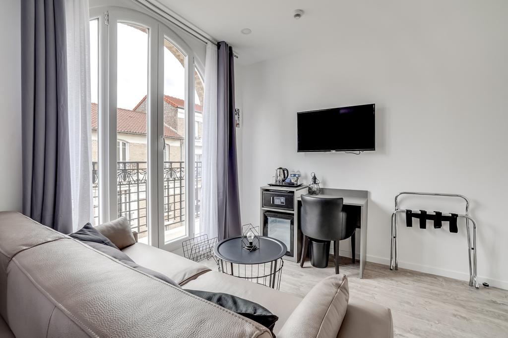 Paris Hotel Клиши Экстерьер фото