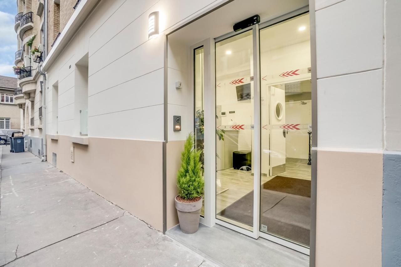 Paris Hotel Клиши Экстерьер фото